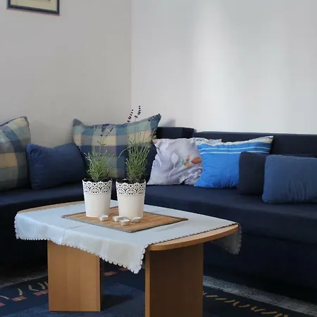 Mia 4 Apartment *
